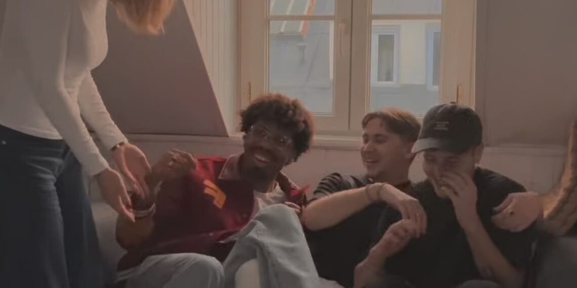 AND I WORK LIKE A DOG !