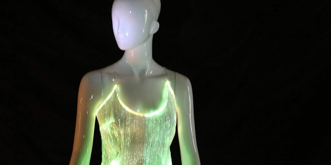 Des habits qui parlent pour toi : et si ton style devenait vivant ?