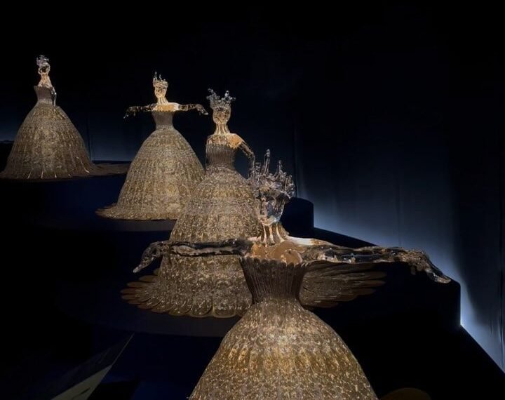 5 expositions mode à ne pas manquer en 2025 à mettre direct dans ton agenda !